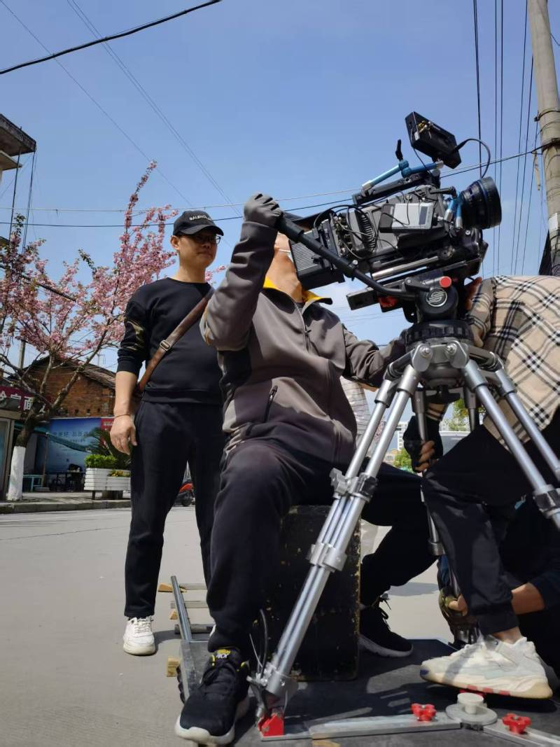 桦南县广告片拍摄：快消品牌爆款之选，网感内容适配社媒传播！